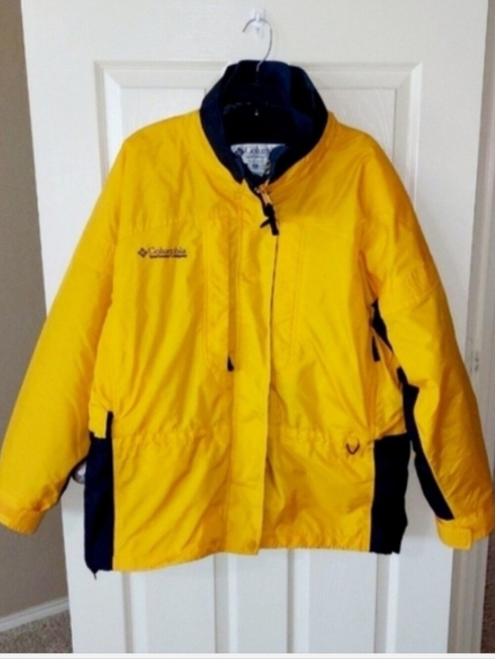 Vintage Columbia Women's 2 In 1 Double Lined Ski Jacket In Yellow SZ XL